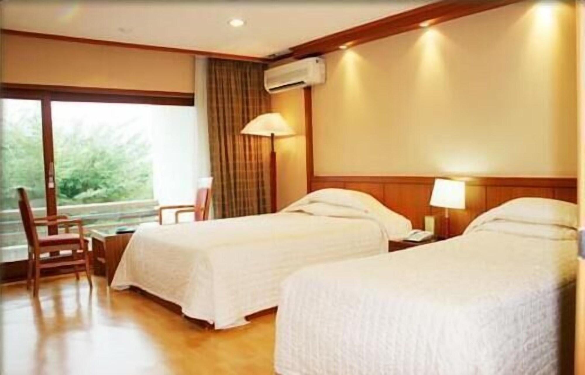 Suanbo Park Hotel Чхунджу Екстер'єр фото